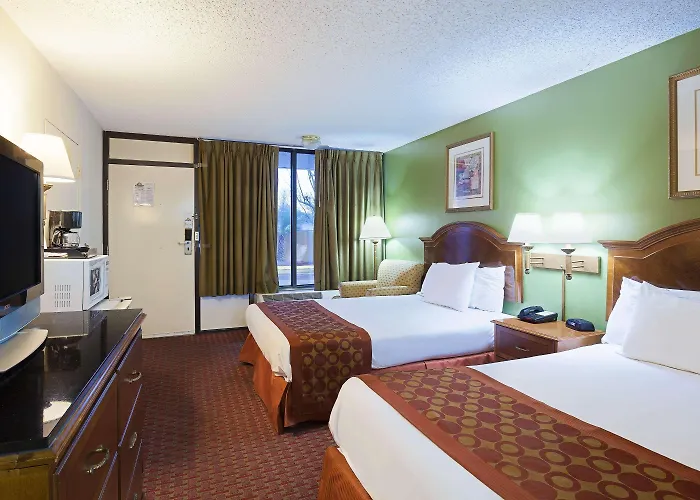 Baymont By Wyndham Hotel 2*