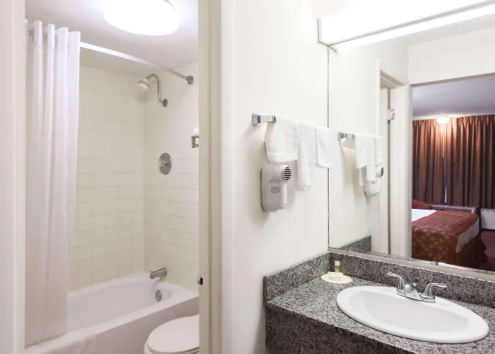 Baymont By Wyndham 2* Lafayette