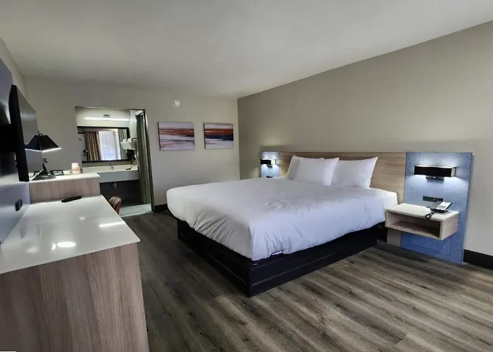 Baymont By Wyndham Hotel
