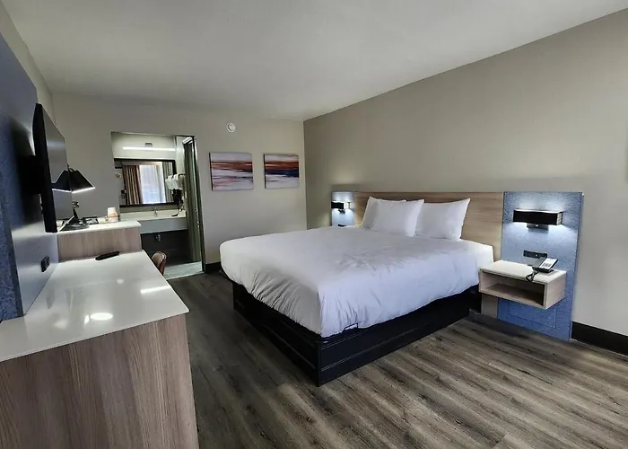 Baymont By Wyndham