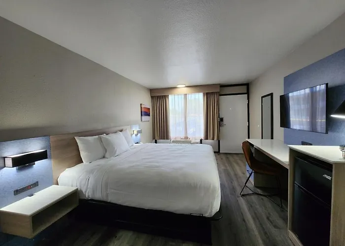 Baymont By Wyndham 2*