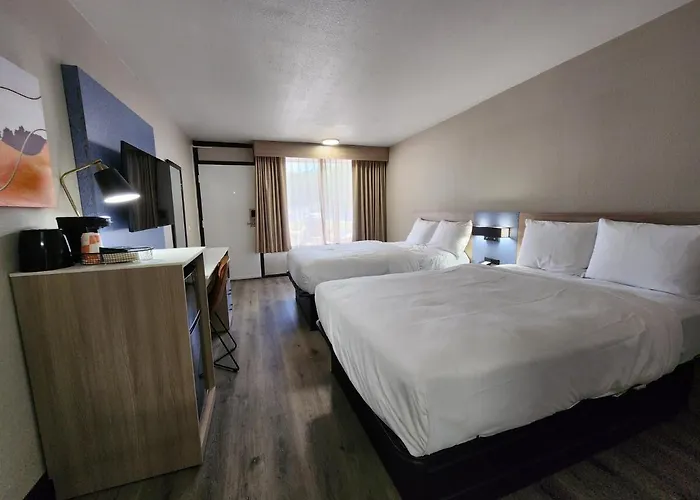 Baymont By Wyndham Hotel Lafayette