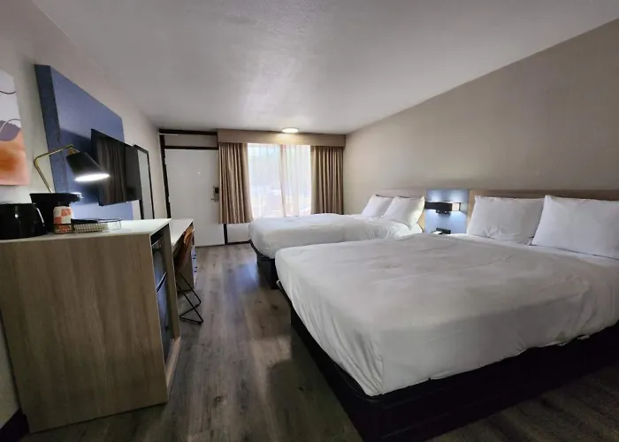 Baymont By Wyndham Hotel
