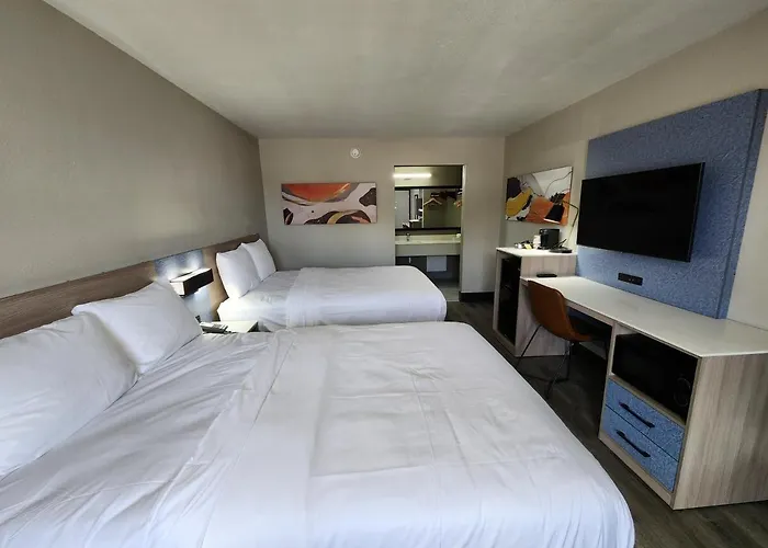 Hotel Baymont By Wyndham Lafayette