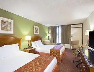 Baymont By Wyndham 2*