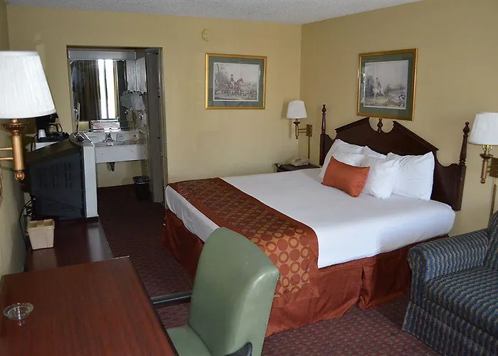 Baymont By Wyndham Lafayette